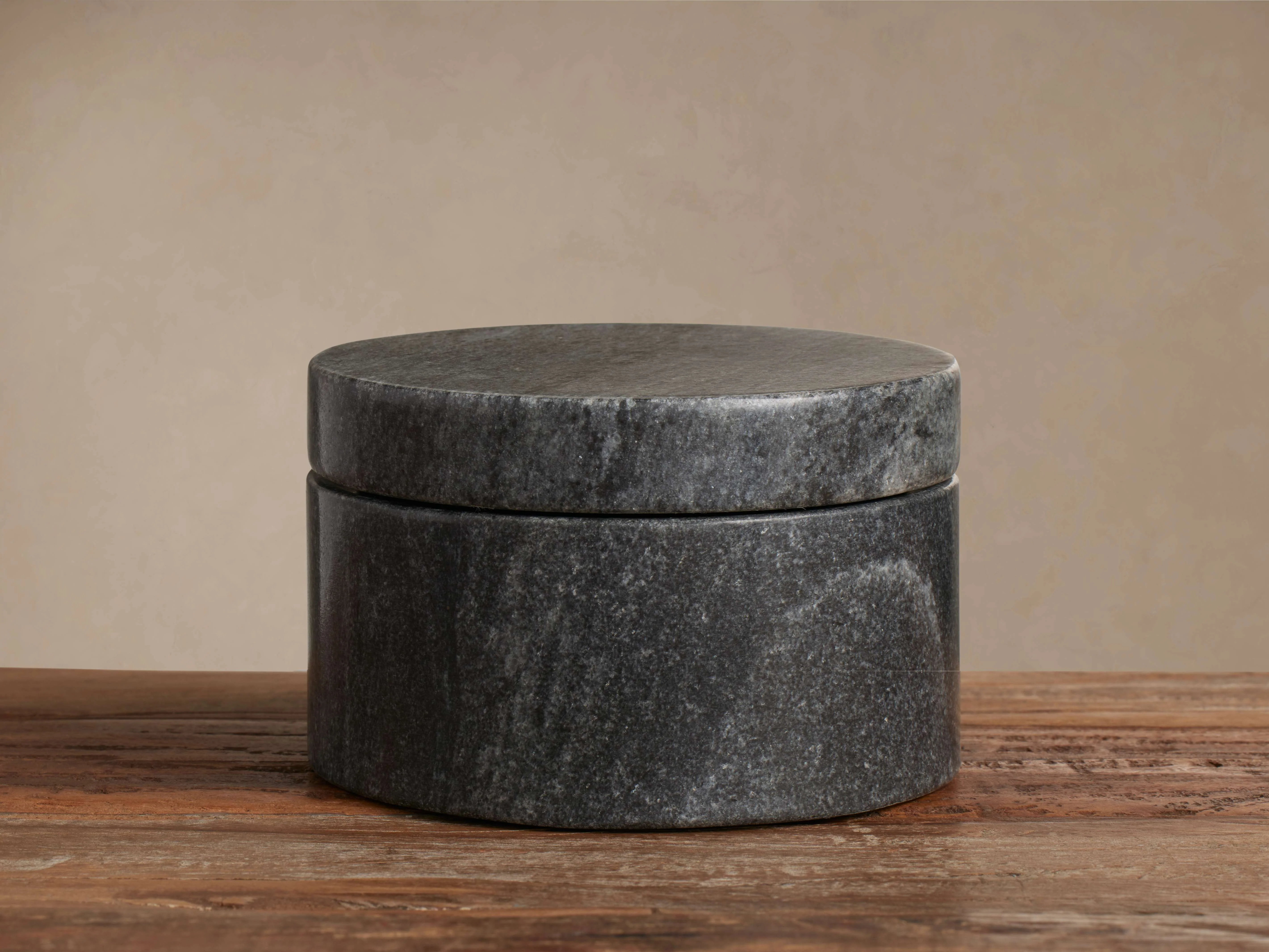 Aster Canister