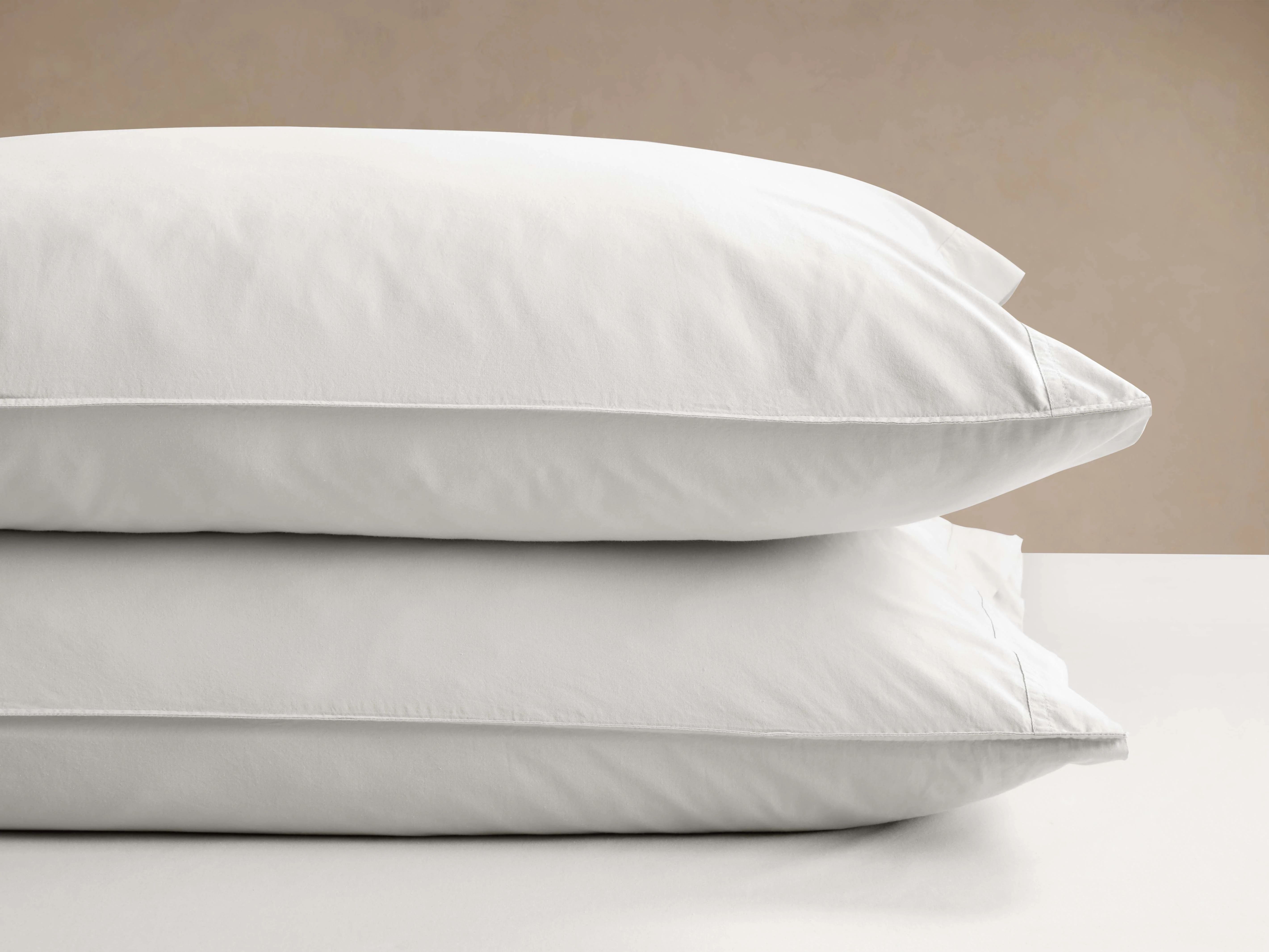8442-italian-garment-dyed-percale-pillowcases-set-of-2–1.webp