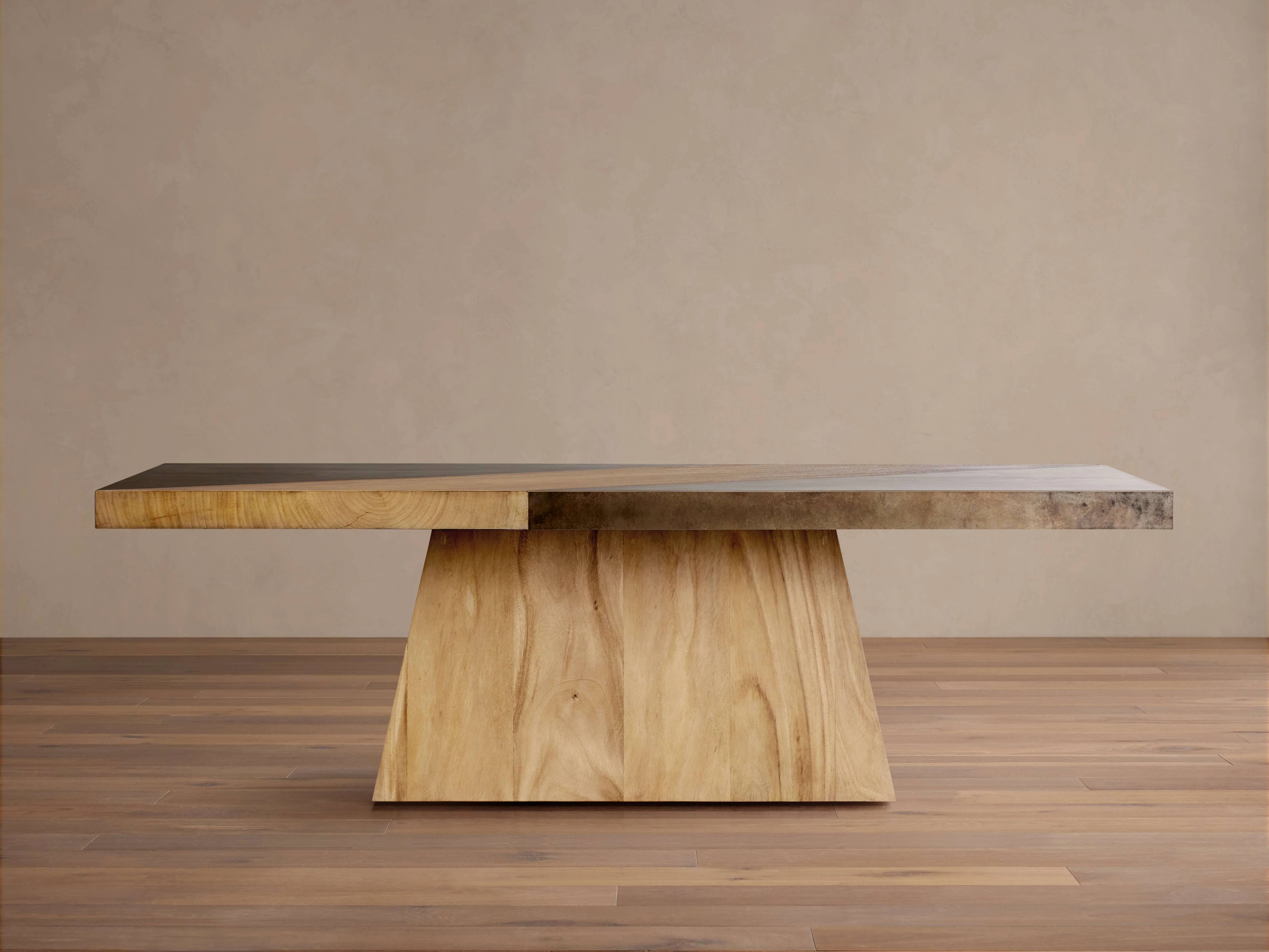 Almeria Dining Table