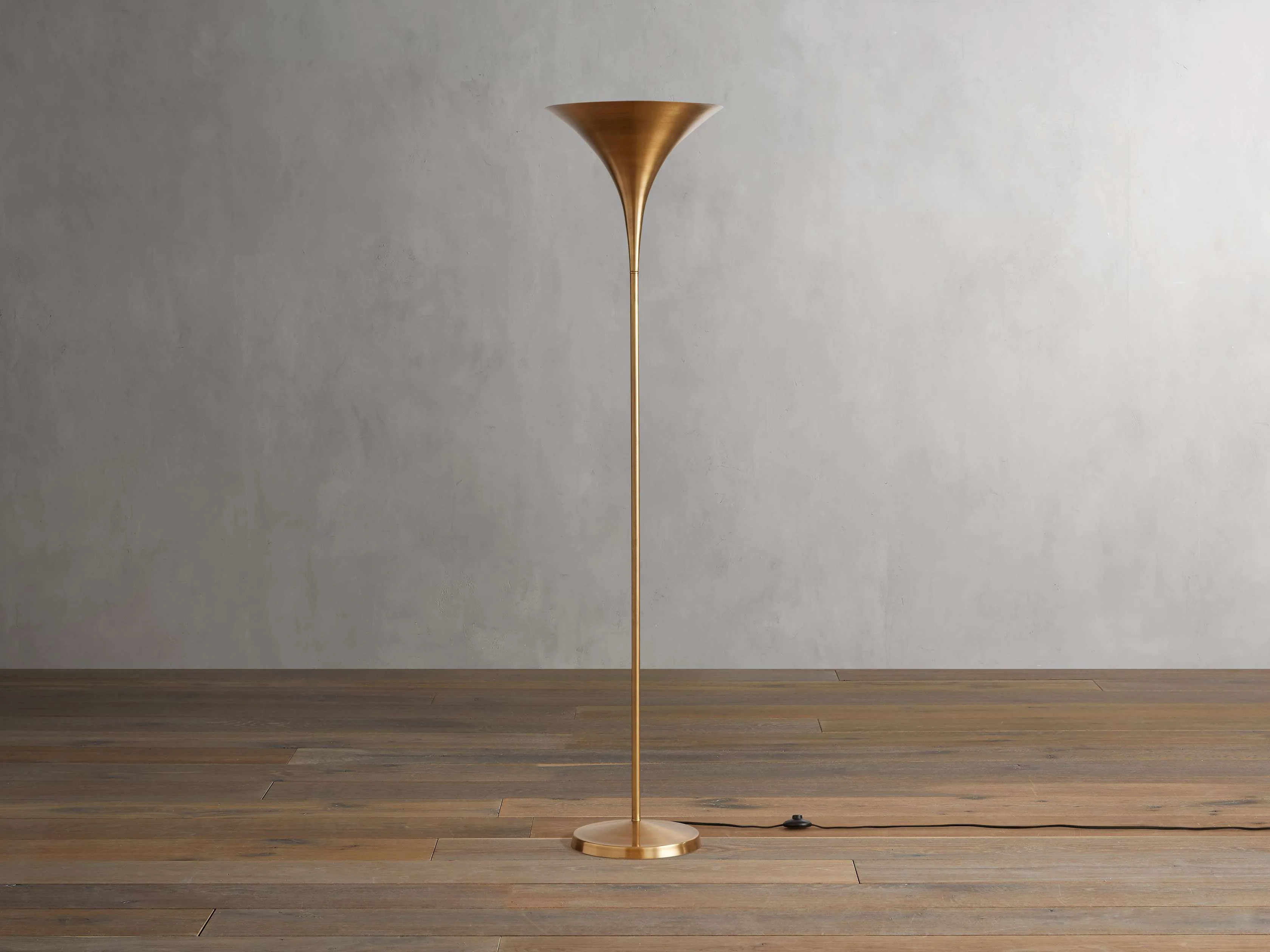 8841-tultz-floor-lamp-1.webp